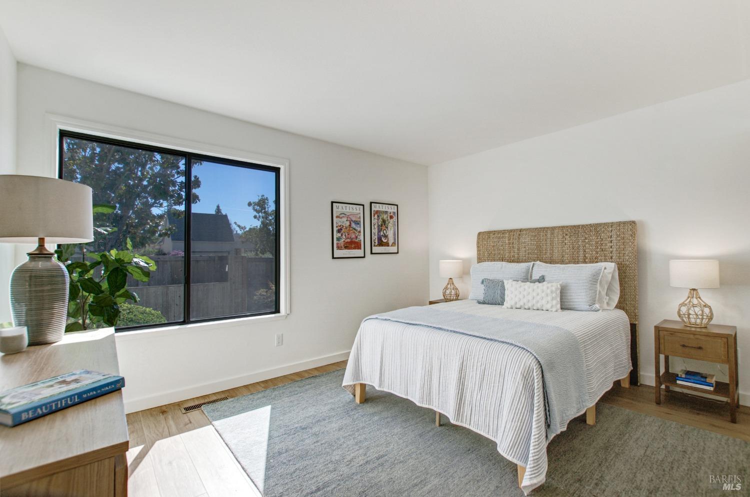 1317 Avenida Sebastiani