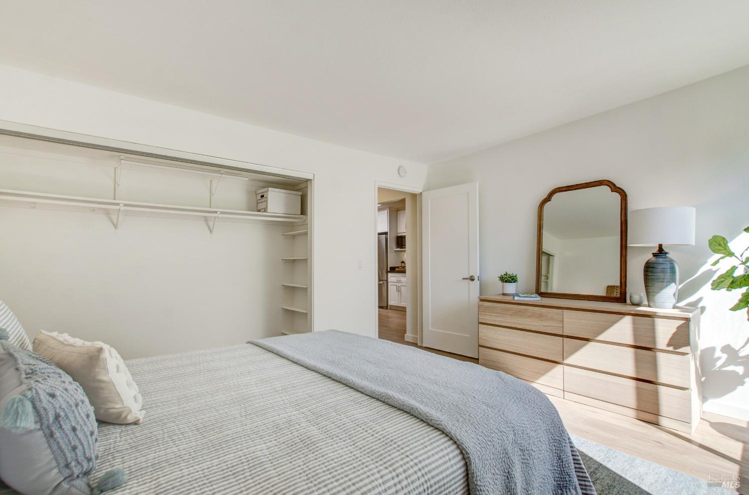 1317 Avenida Sebastiani