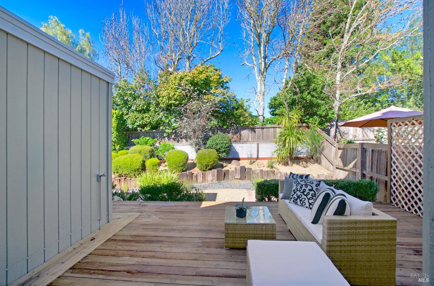 1317 Avenida Sebastiani