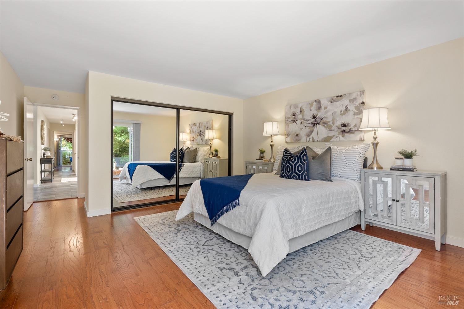 1363 Avenida Sebastiani