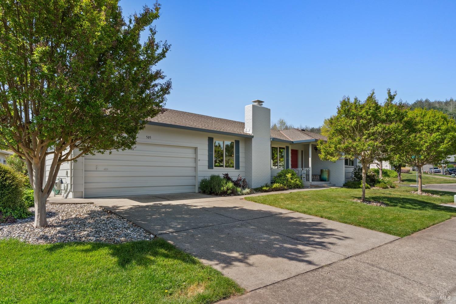 505 Oak Vista Ct