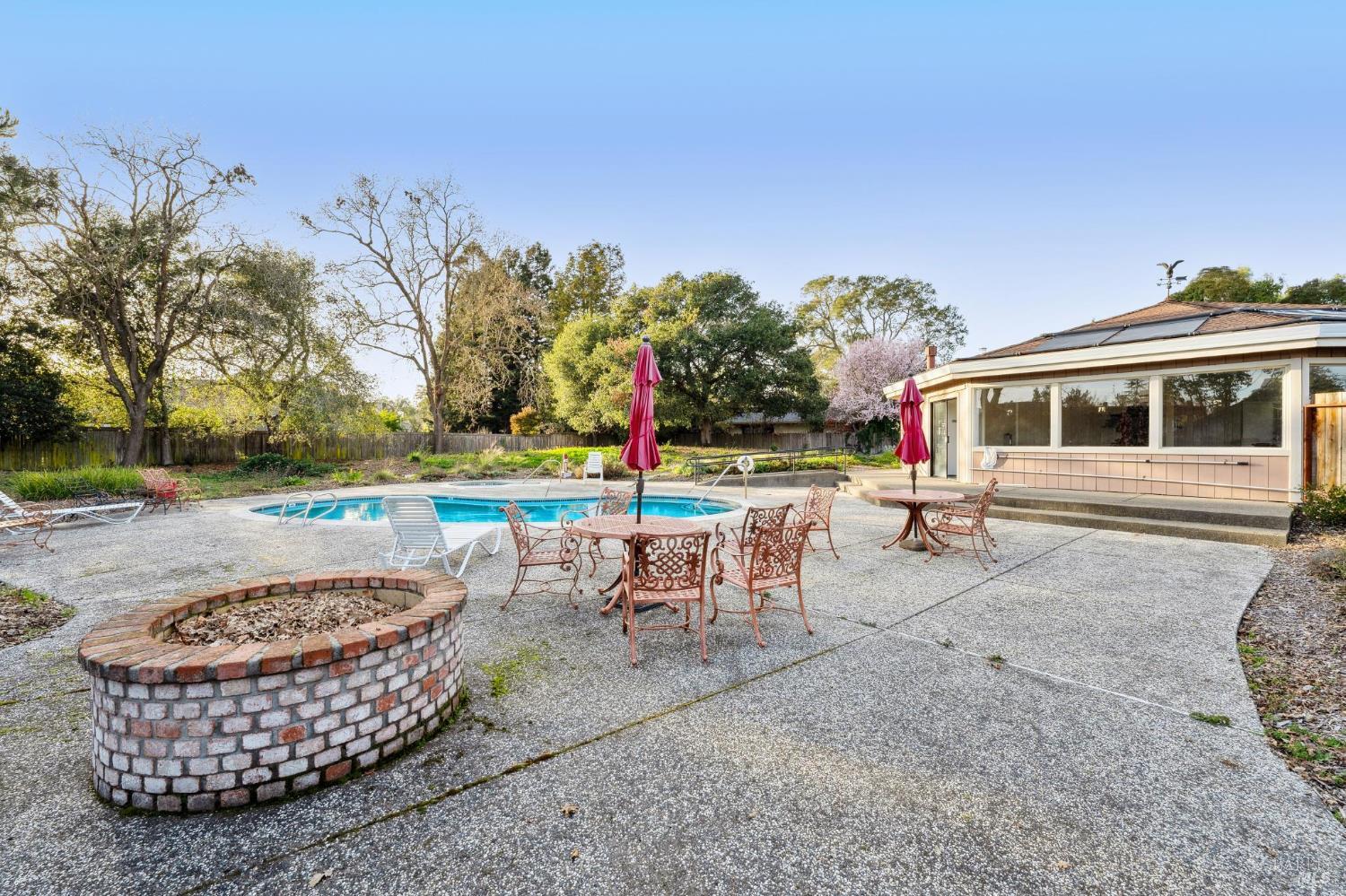 1215 Herbazal Street