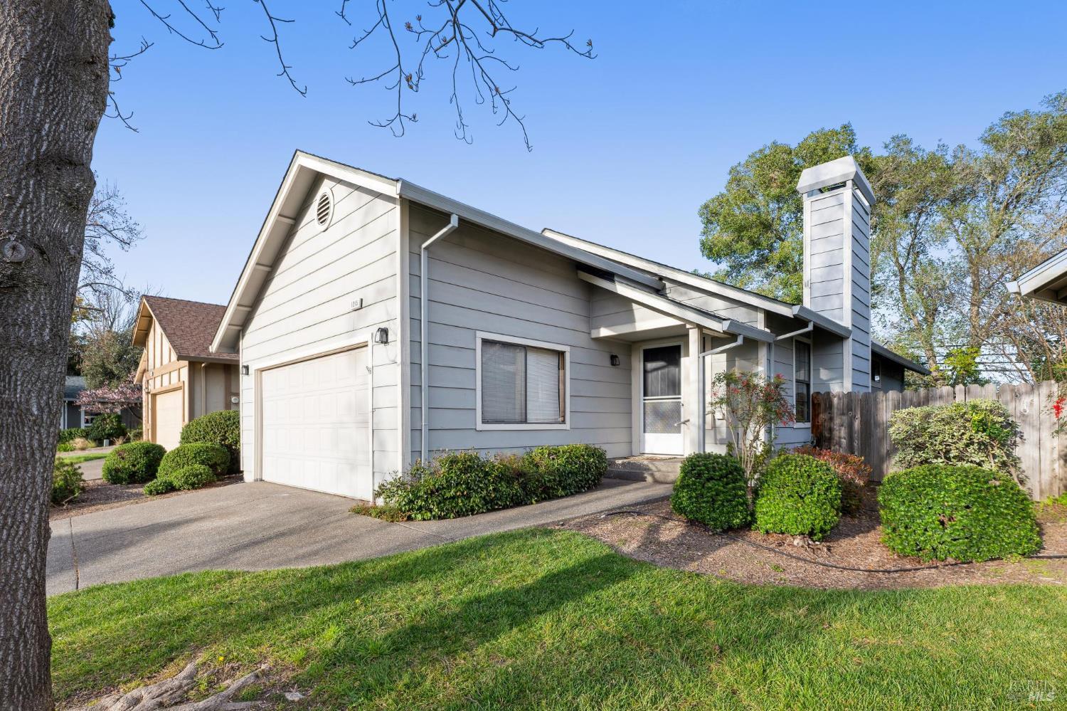 1215 Herbazal Street