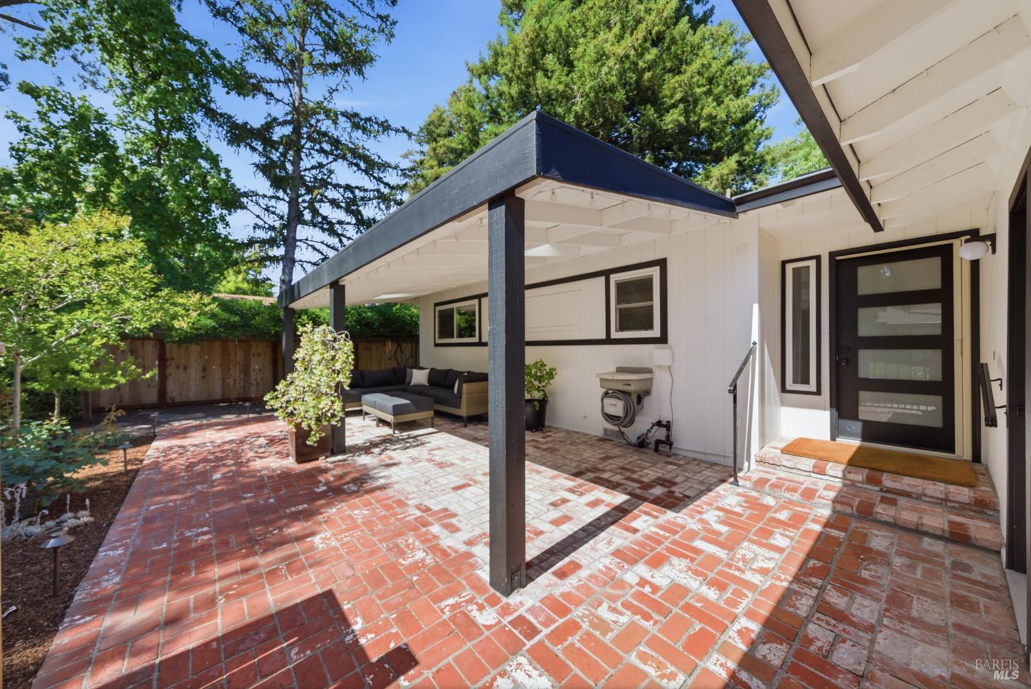 151 Temelec Circle