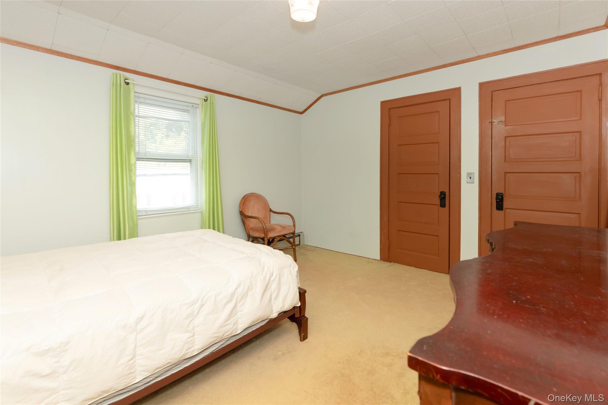 531 1/2 Willett Avenue