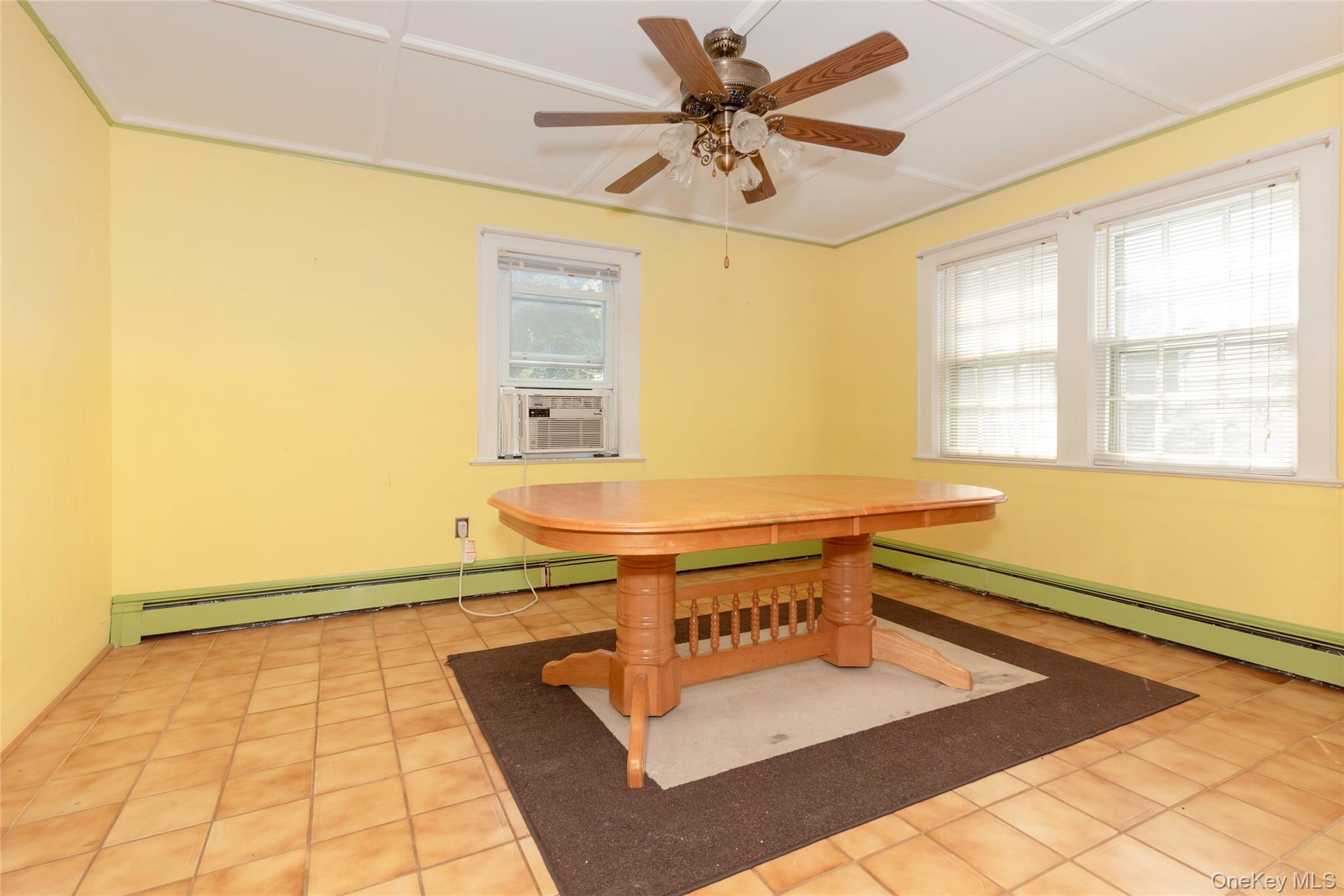 531 1/2 Willett Avenue