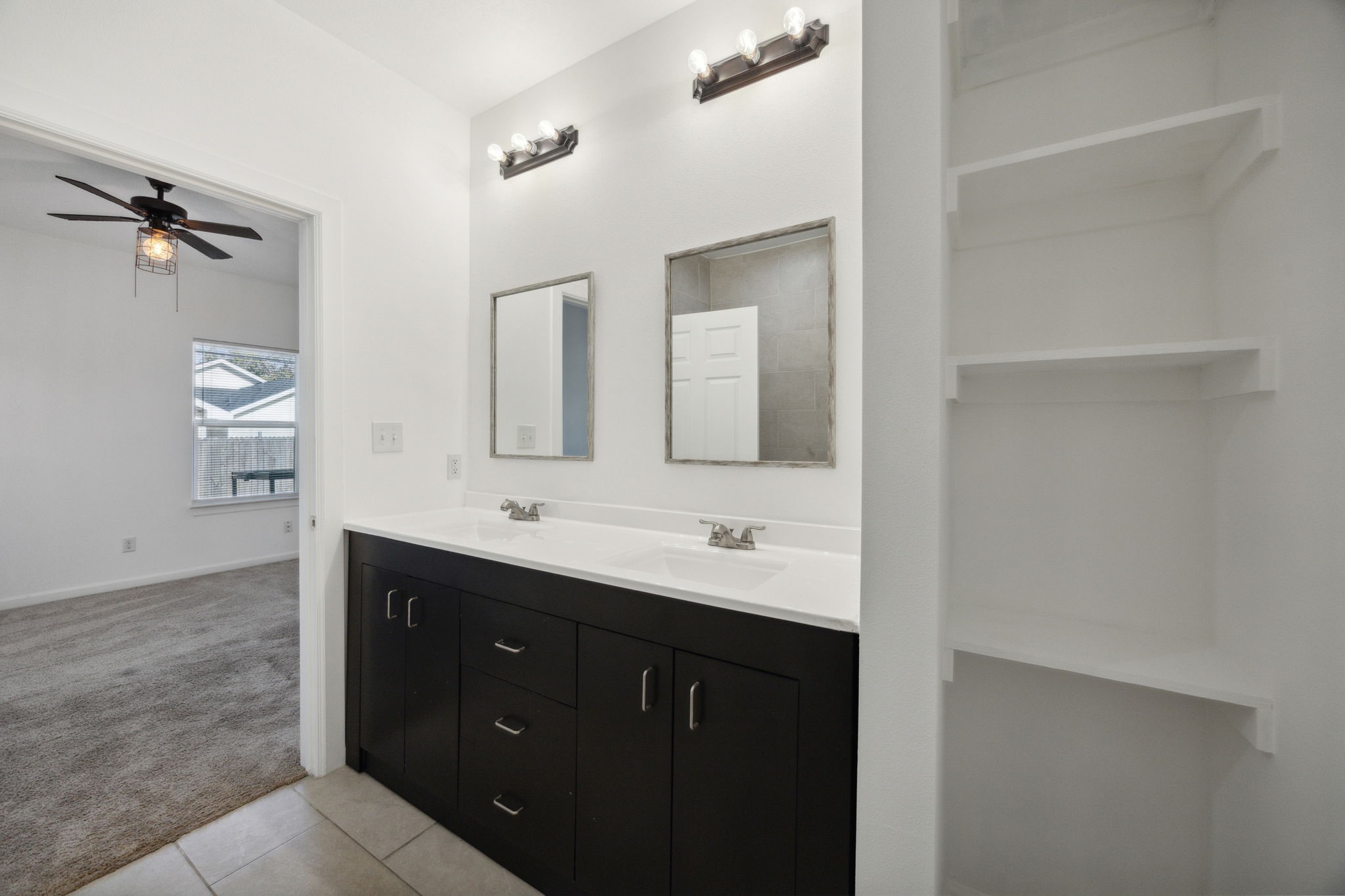 1209 E Cannon Street