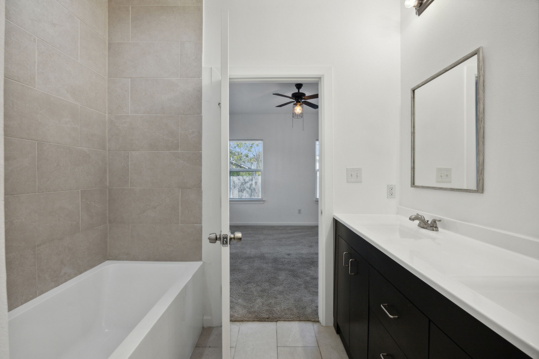 1209 E Cannon Street