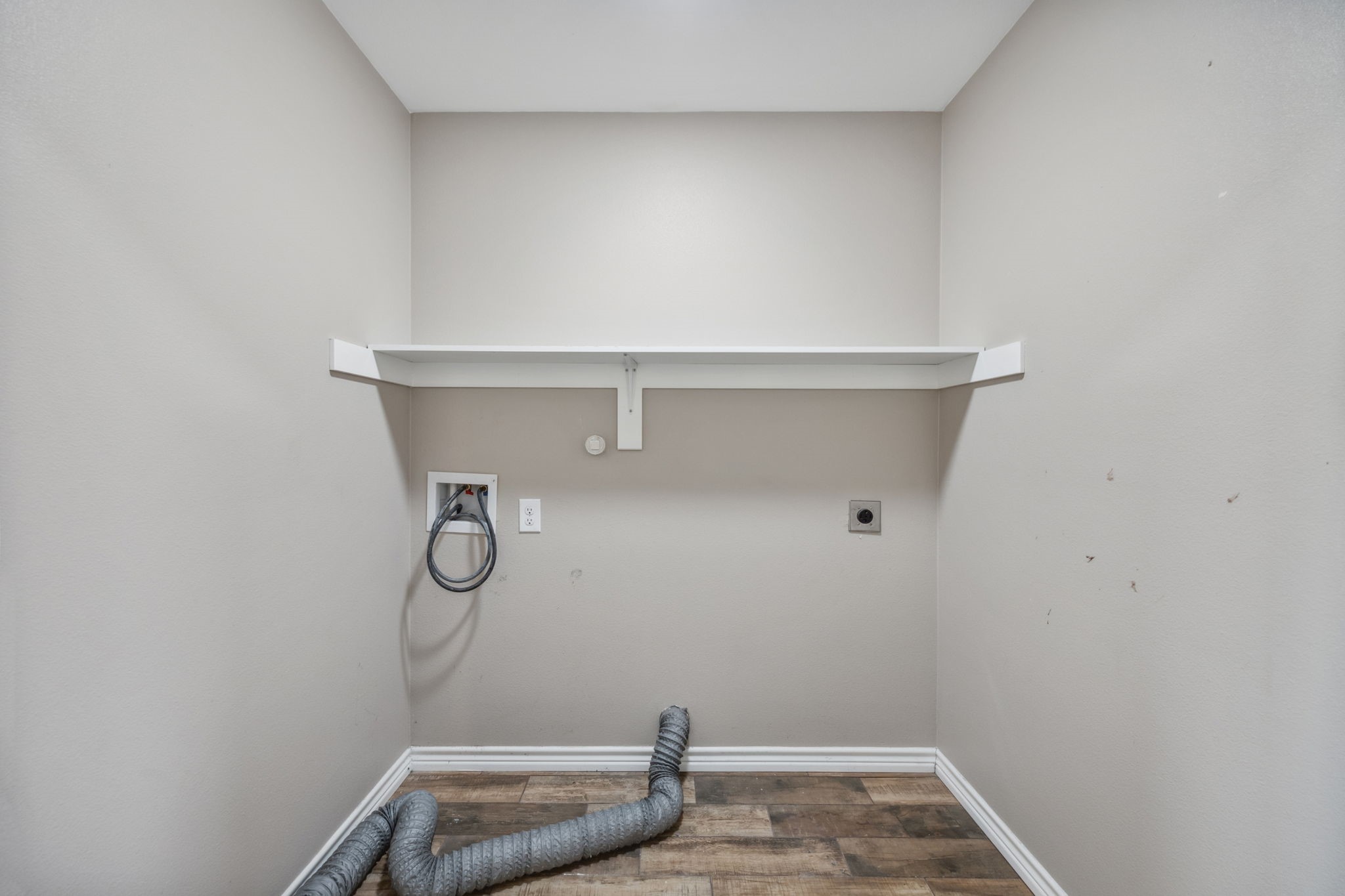 1132 E Cannon Street