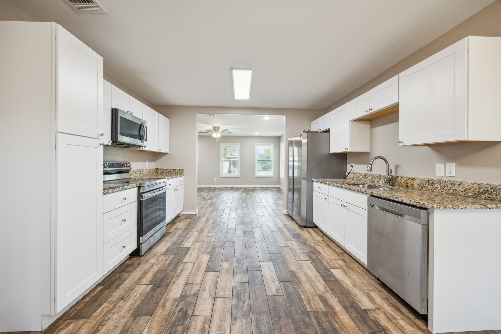 1132 E Cannon Street