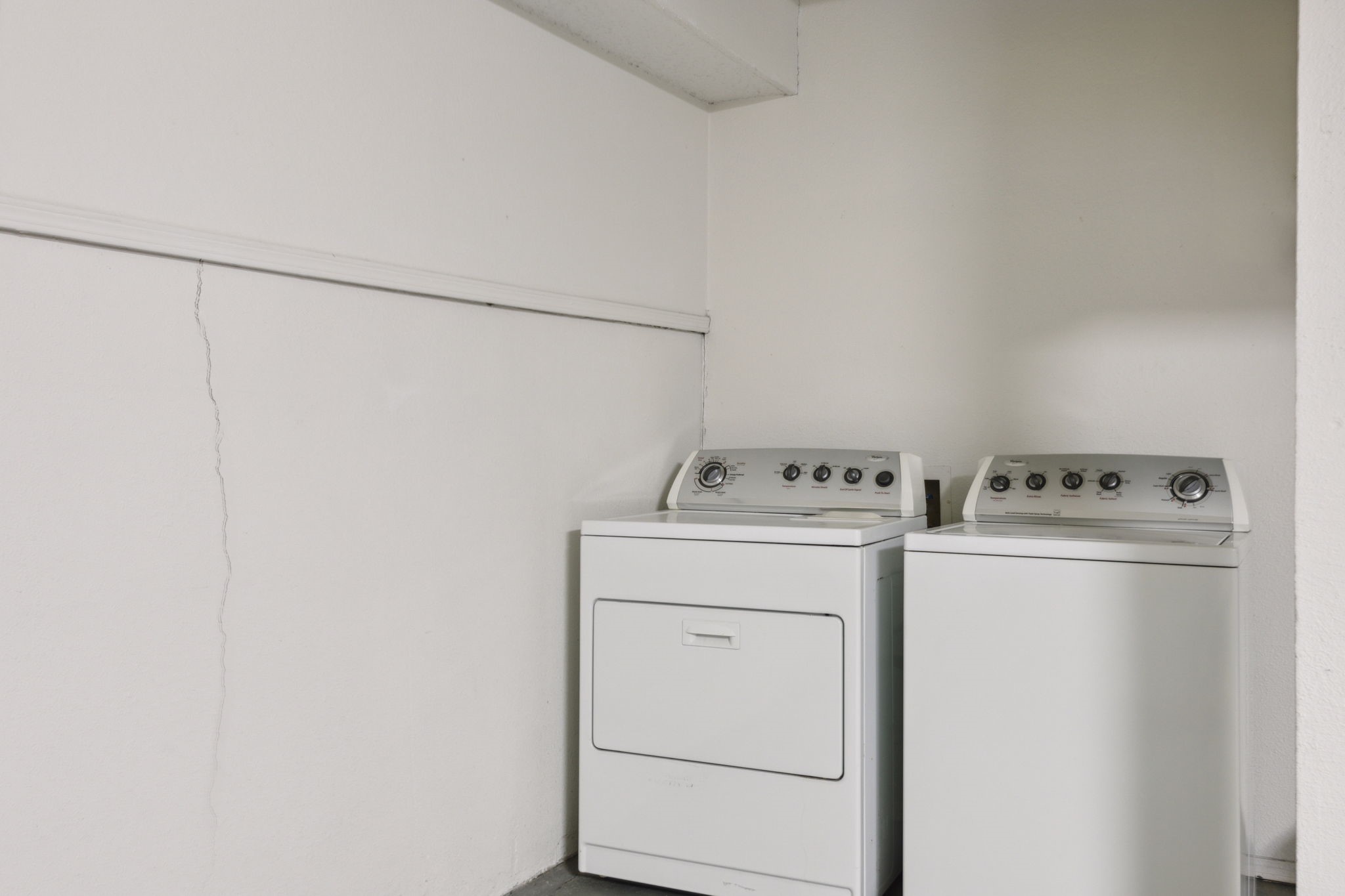 2201 Wolf Street 2104