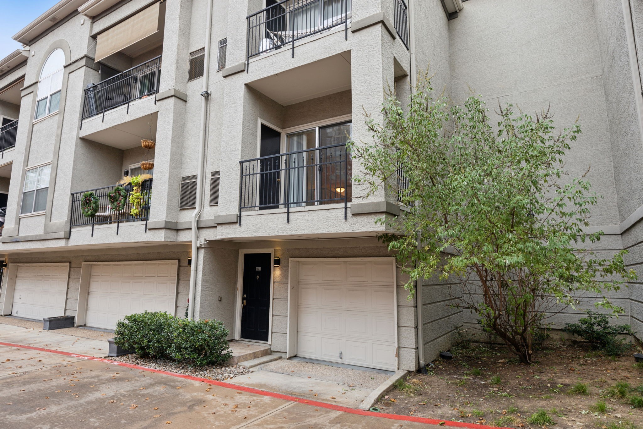 2201 Wolf Street 5104