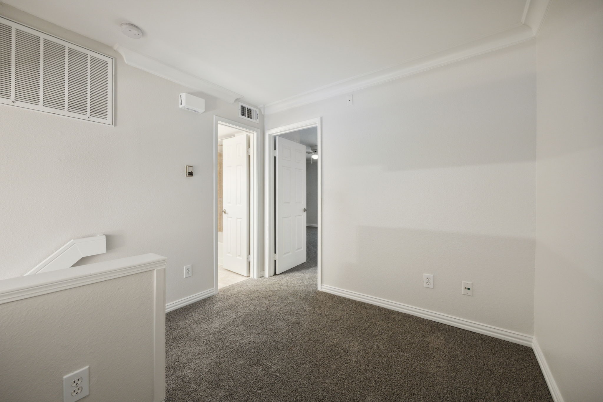 2201 Wolf Street 5104