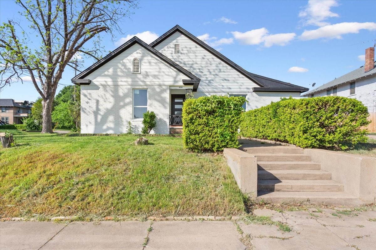 900 N 22nd Street