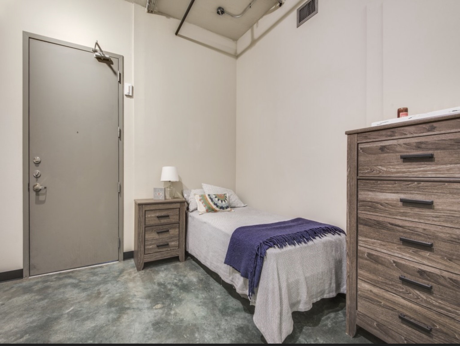1122 Jackson Street 320