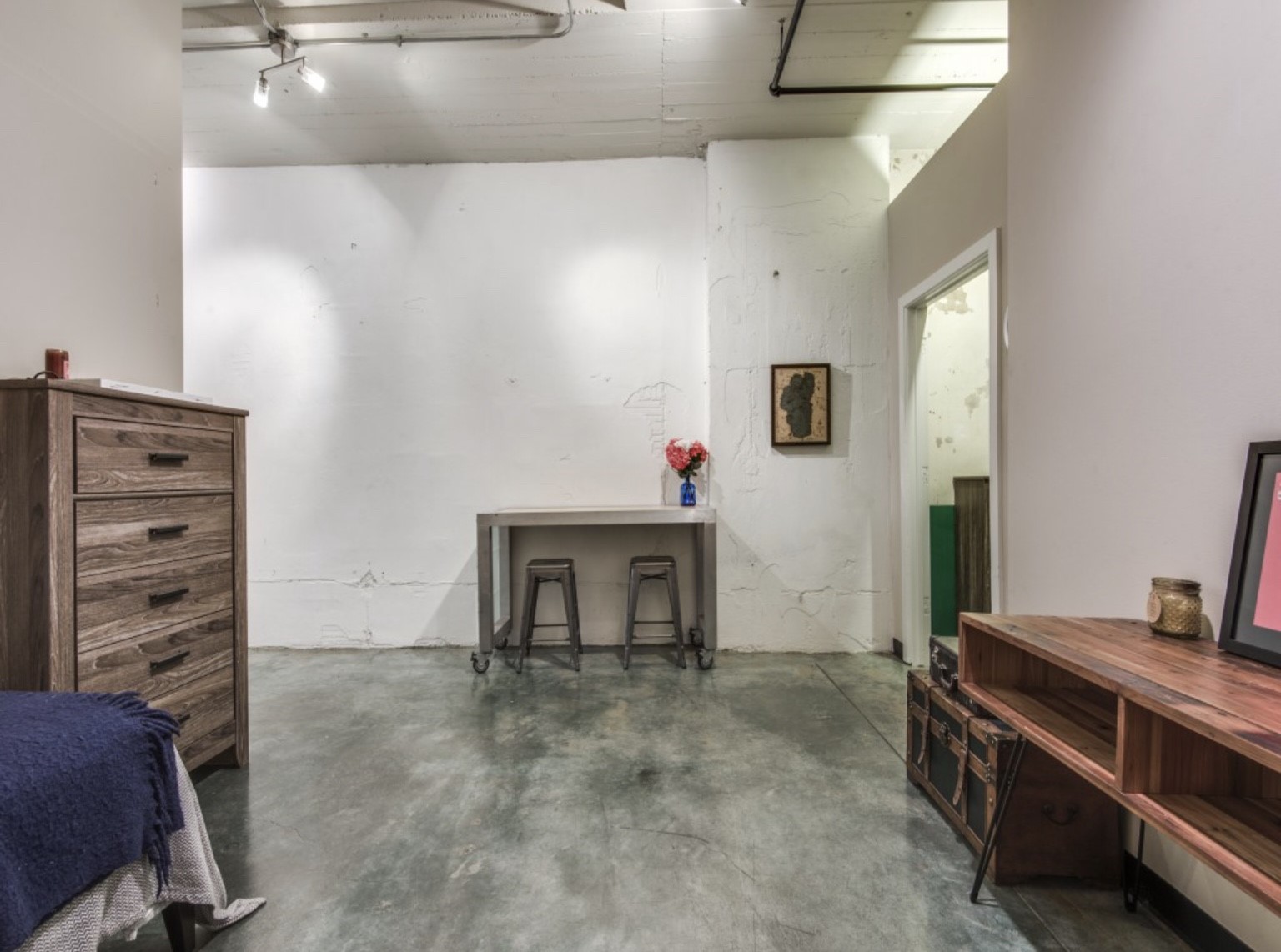 1122 Jackson Street 320