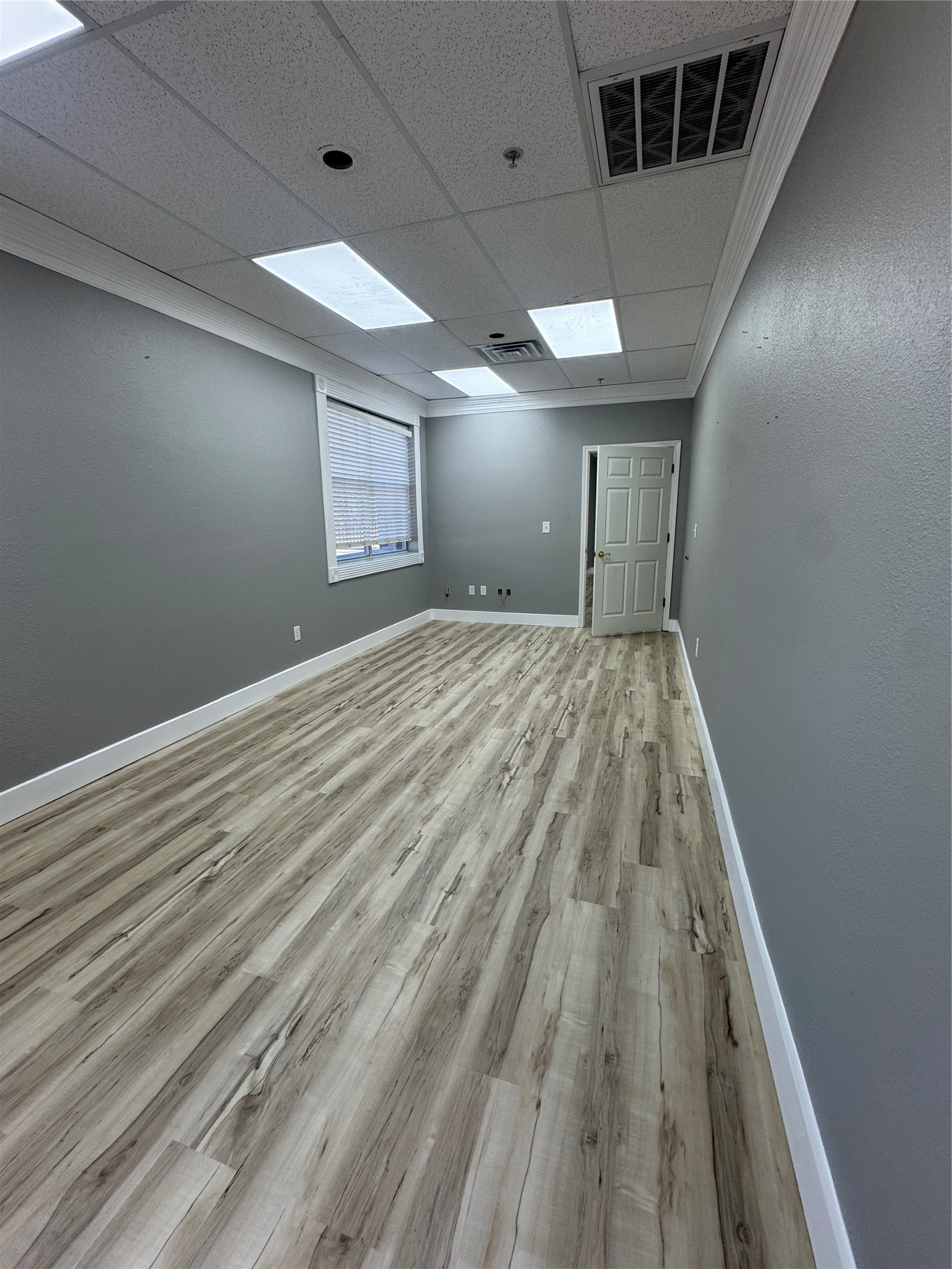 515 W Southlake Boulevard 100