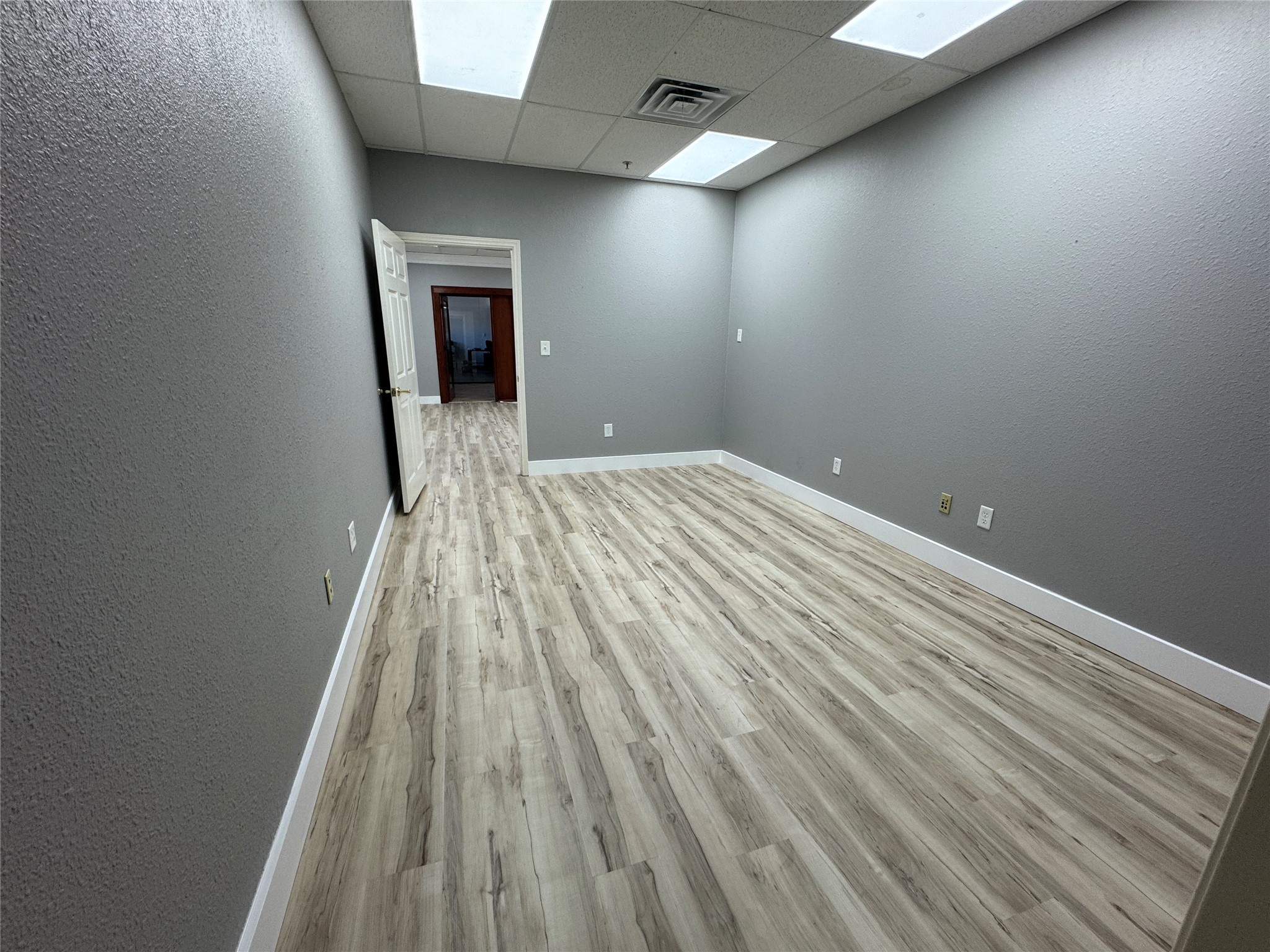 515 W Southlake Boulevard 100