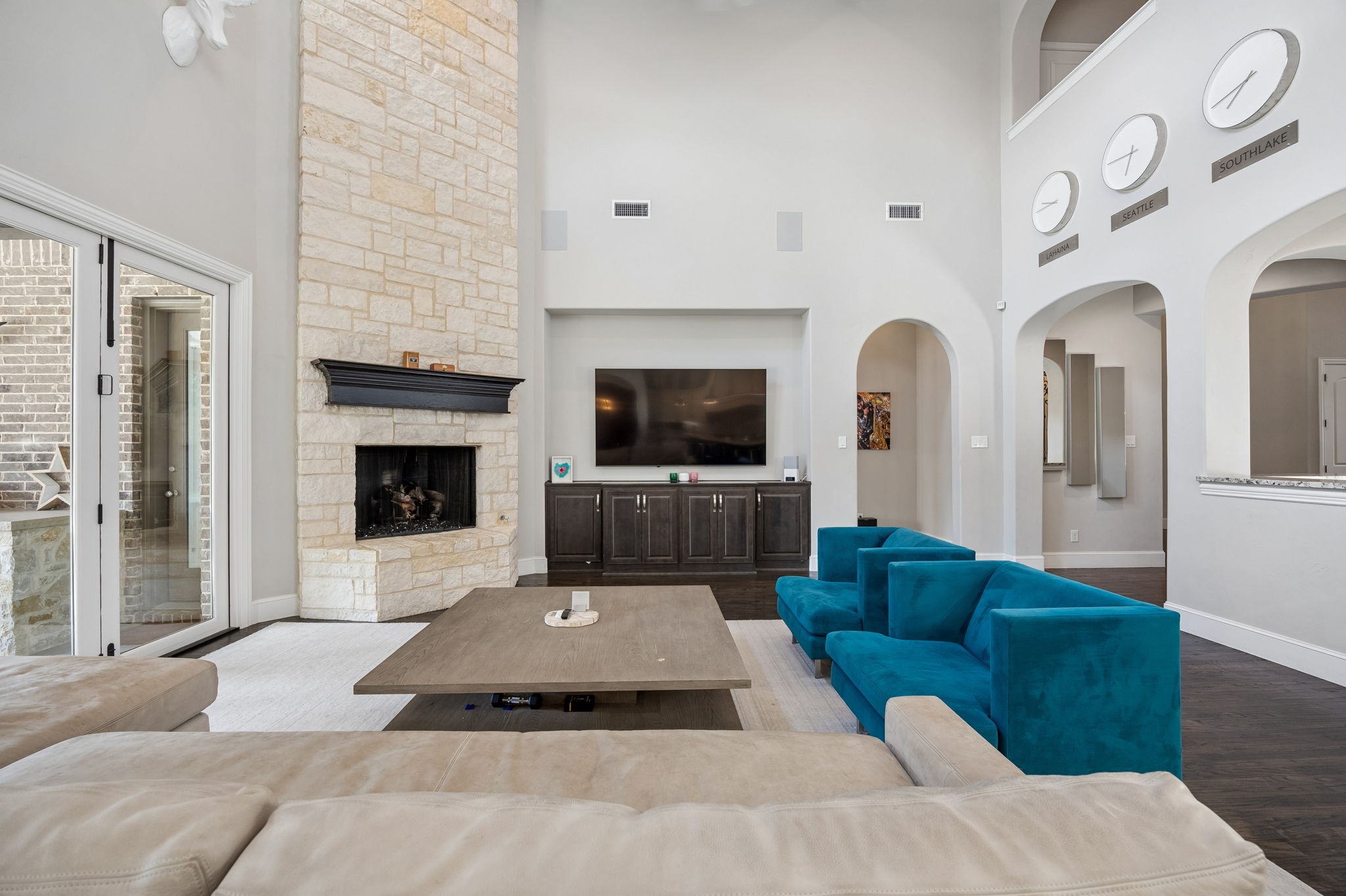 1008 Lexington Terrace