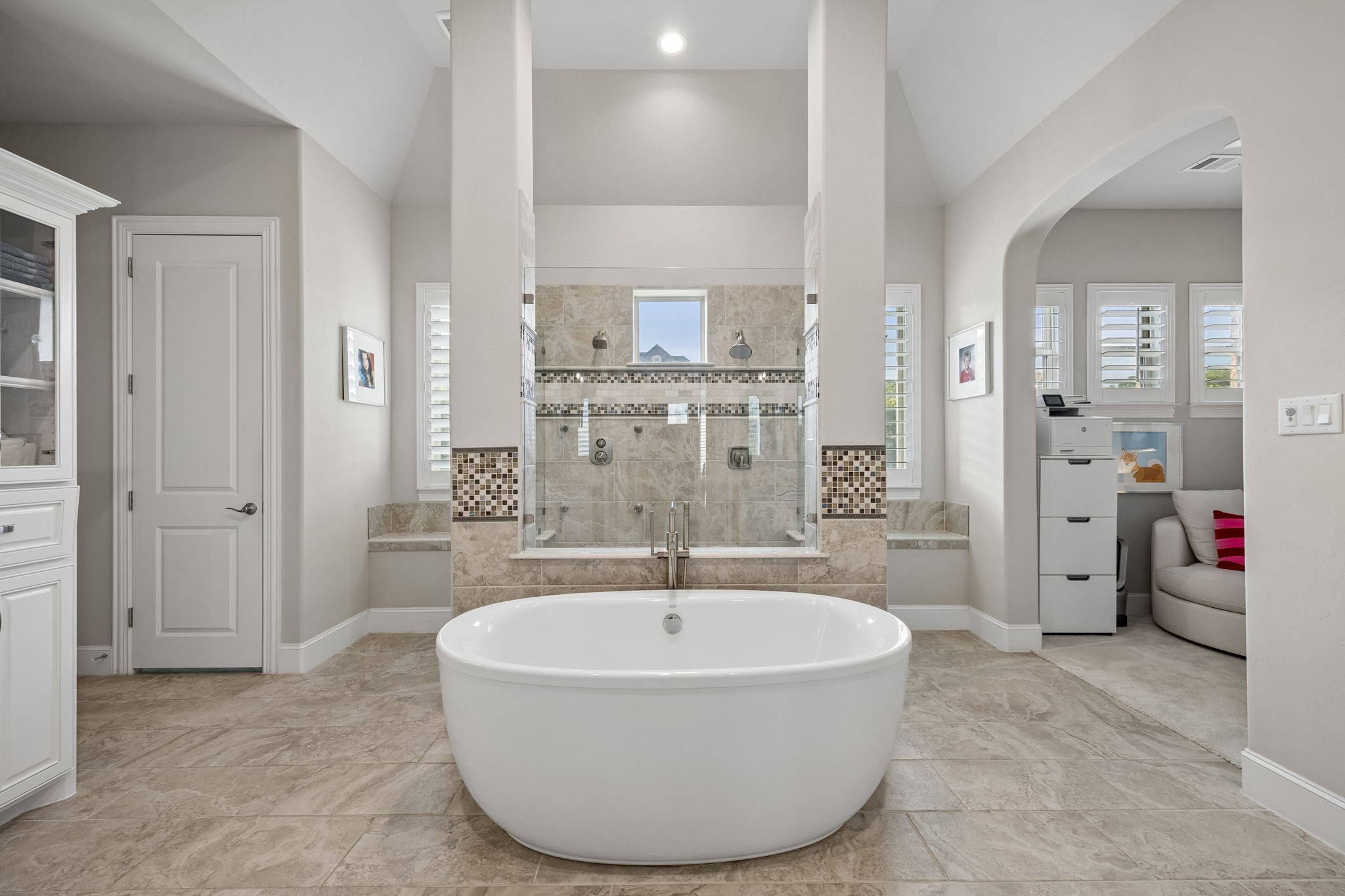 1008 Lexington Terrace