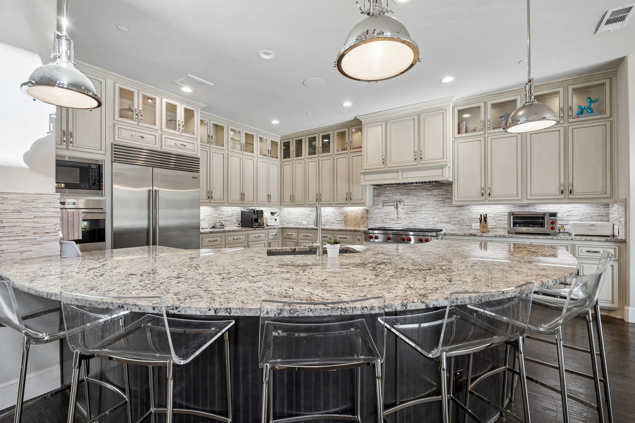 1008 Lexington Terrace