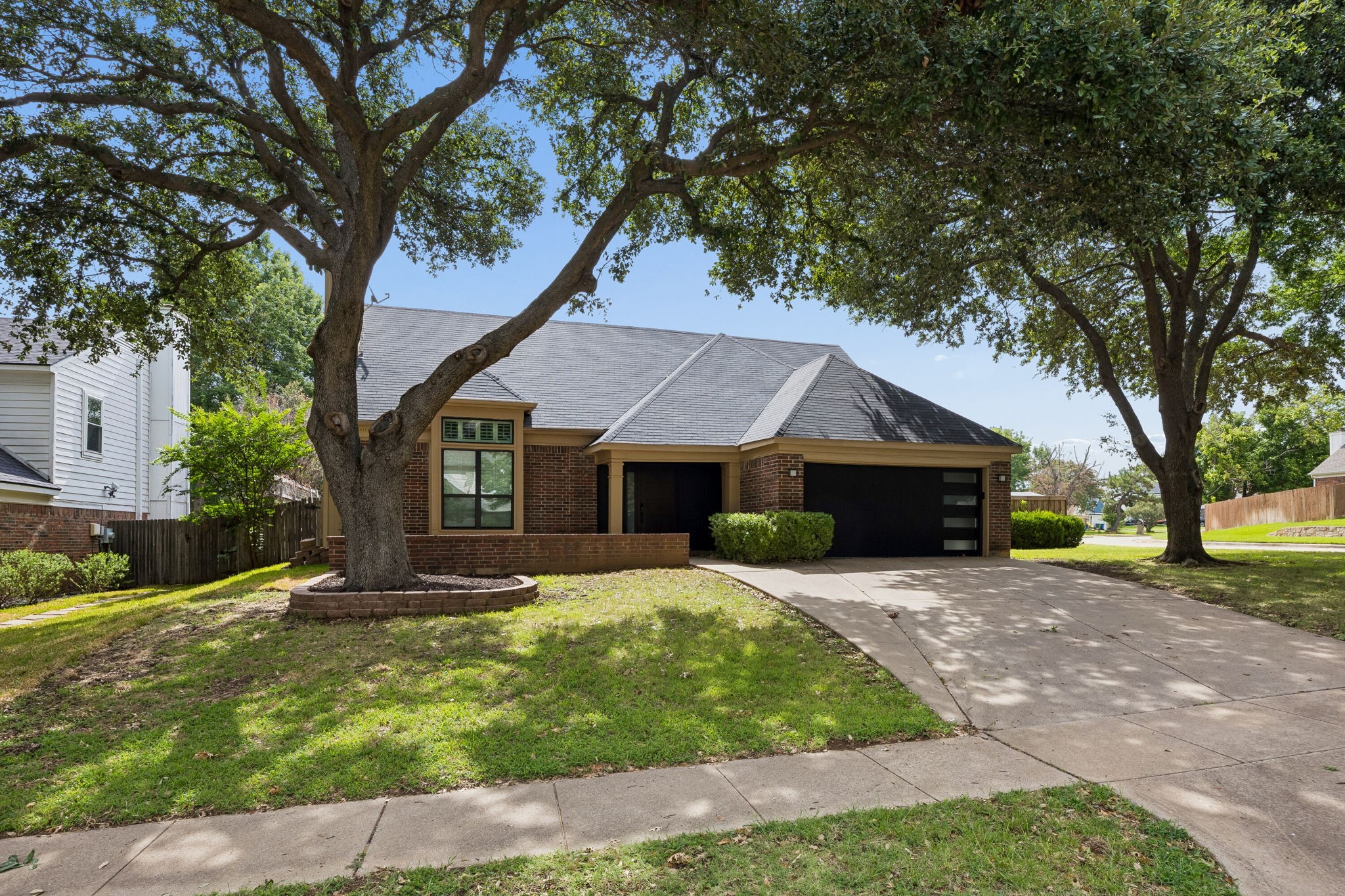 4321 Bradford Drive