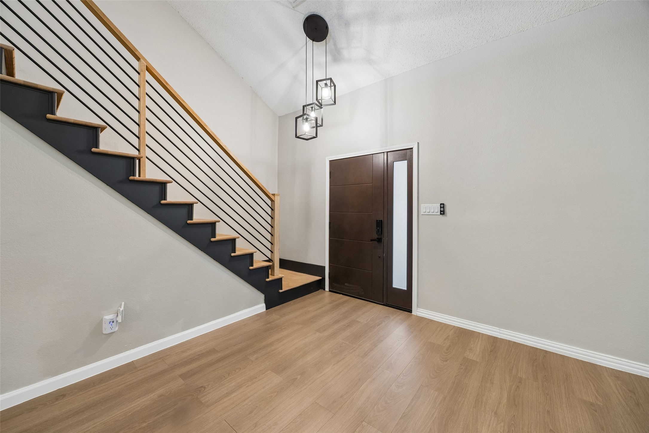 4321 Bradford Drive