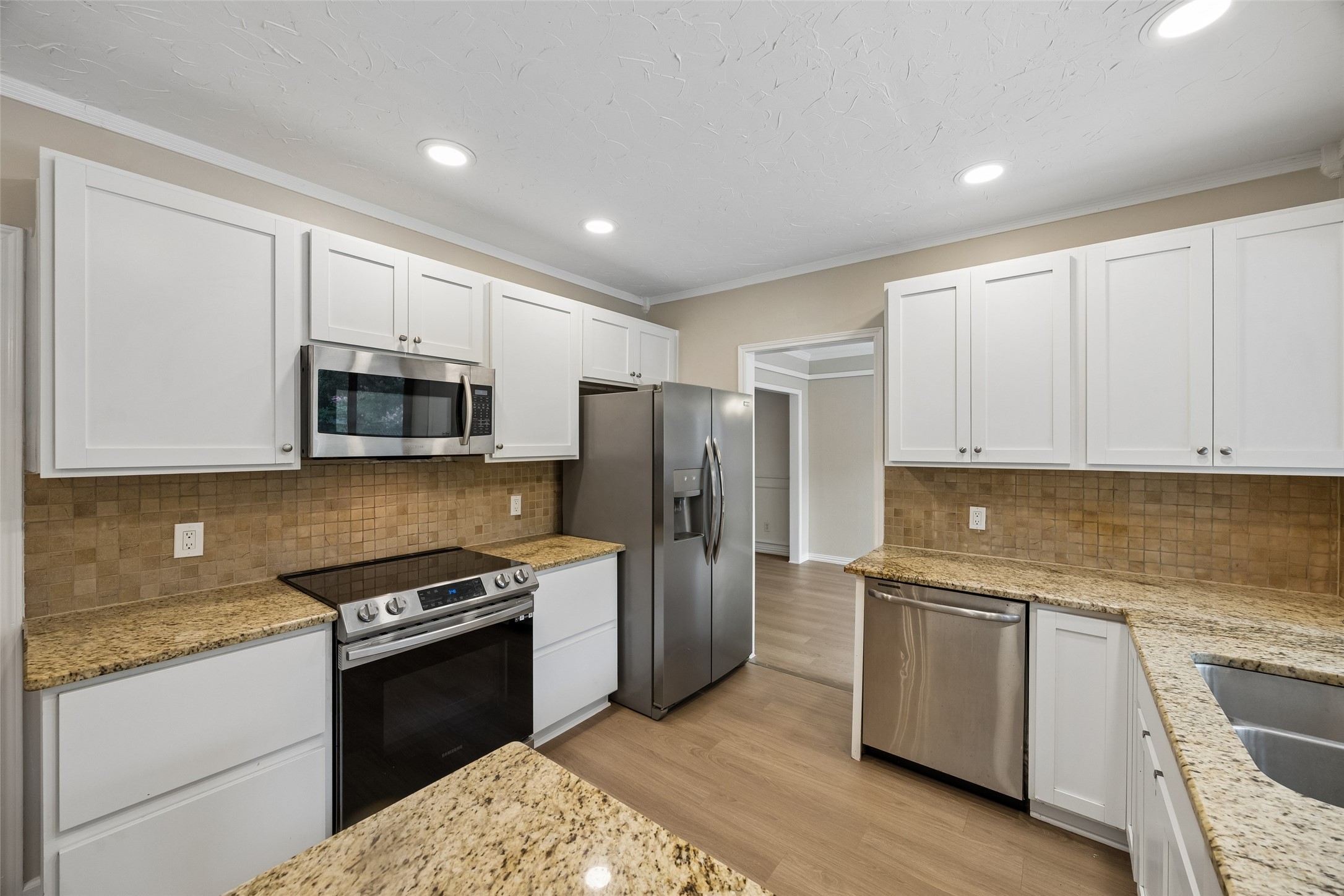 4321 Bradford Drive
