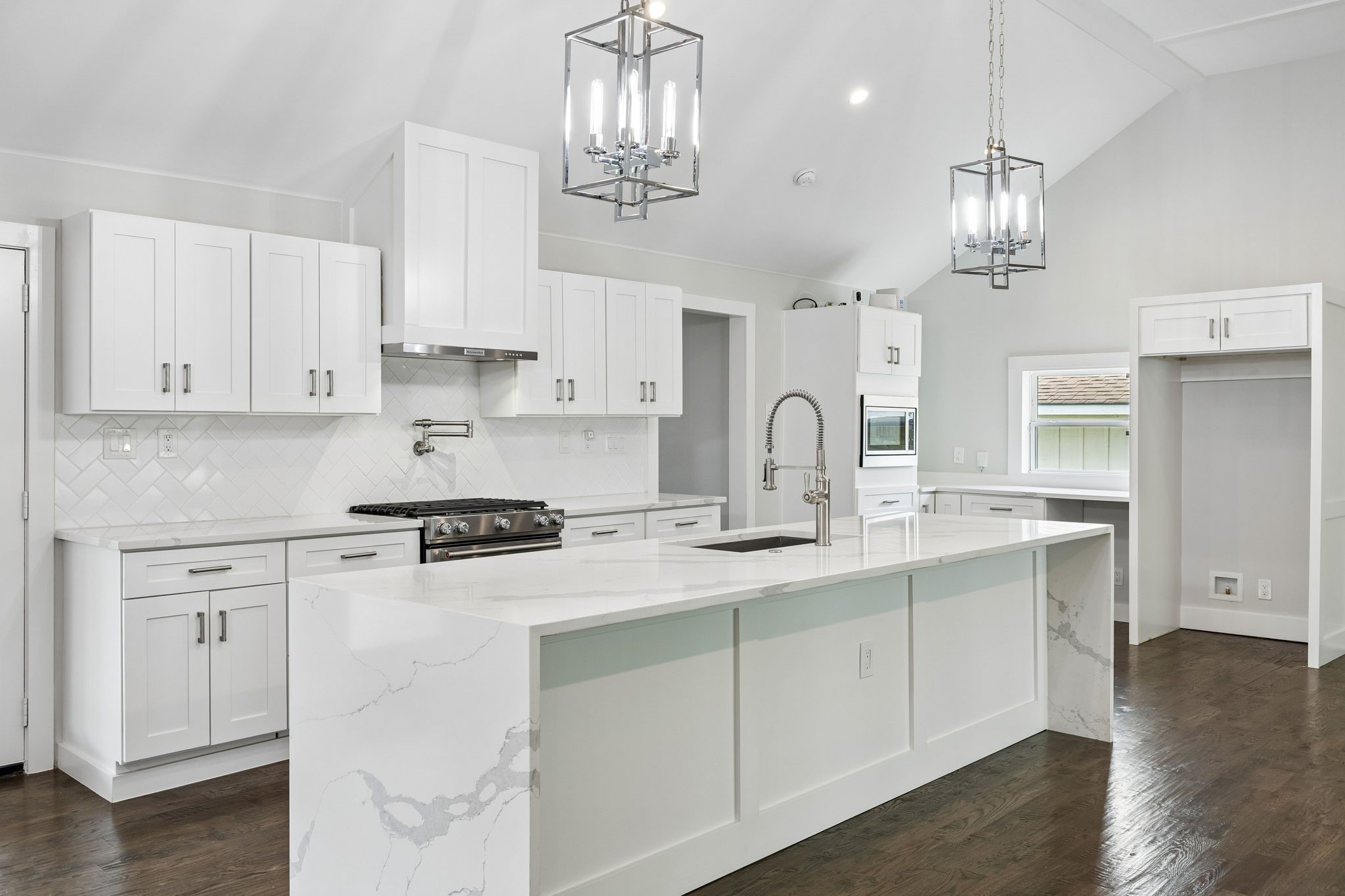 13726 Peyton Drive