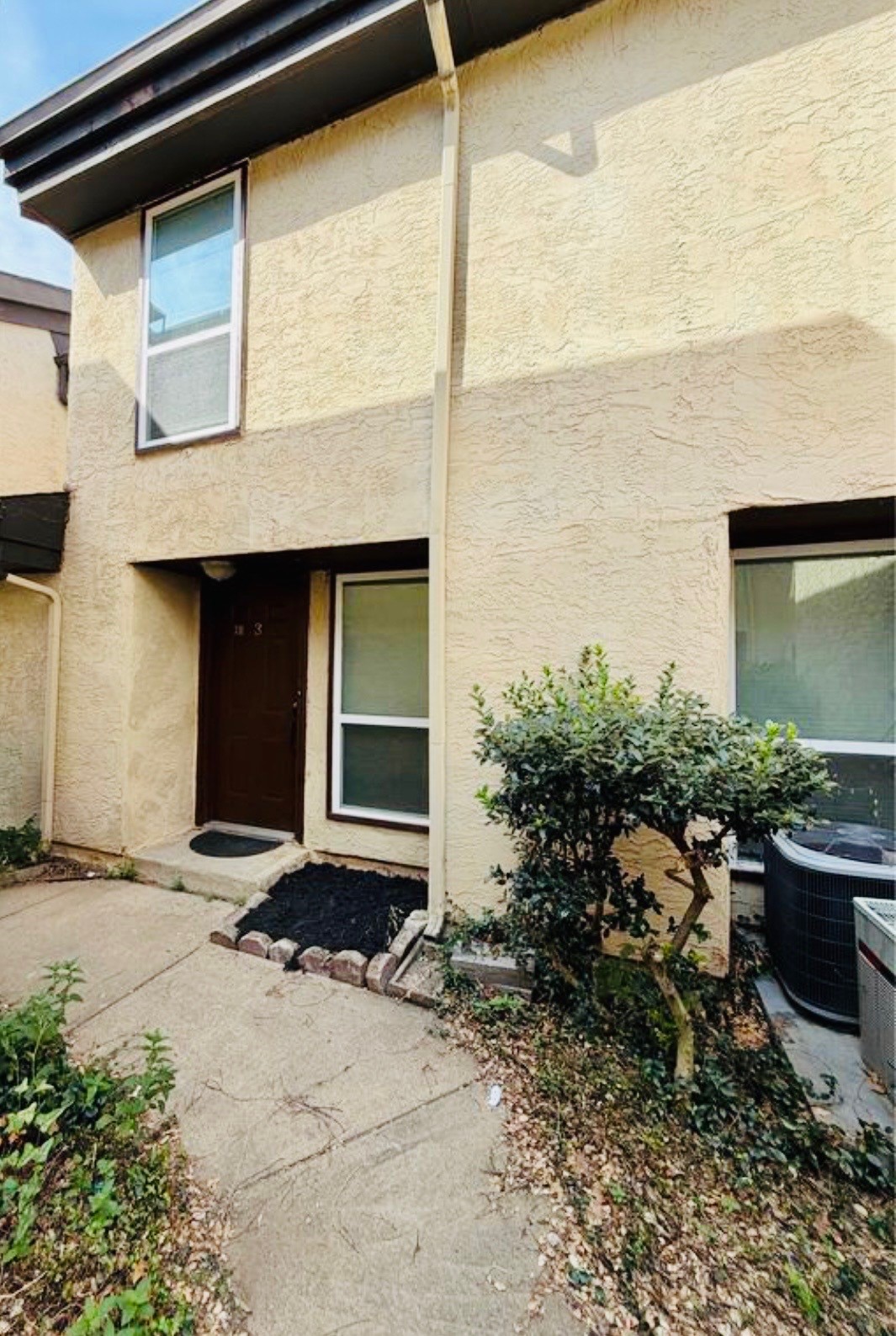 711 Harbour Town Drive 3