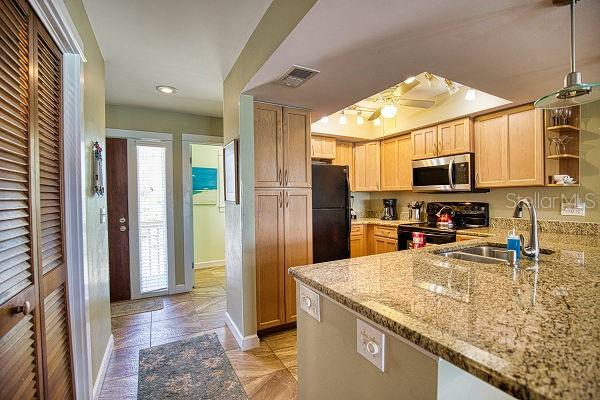 301 S GULF BLVD #20