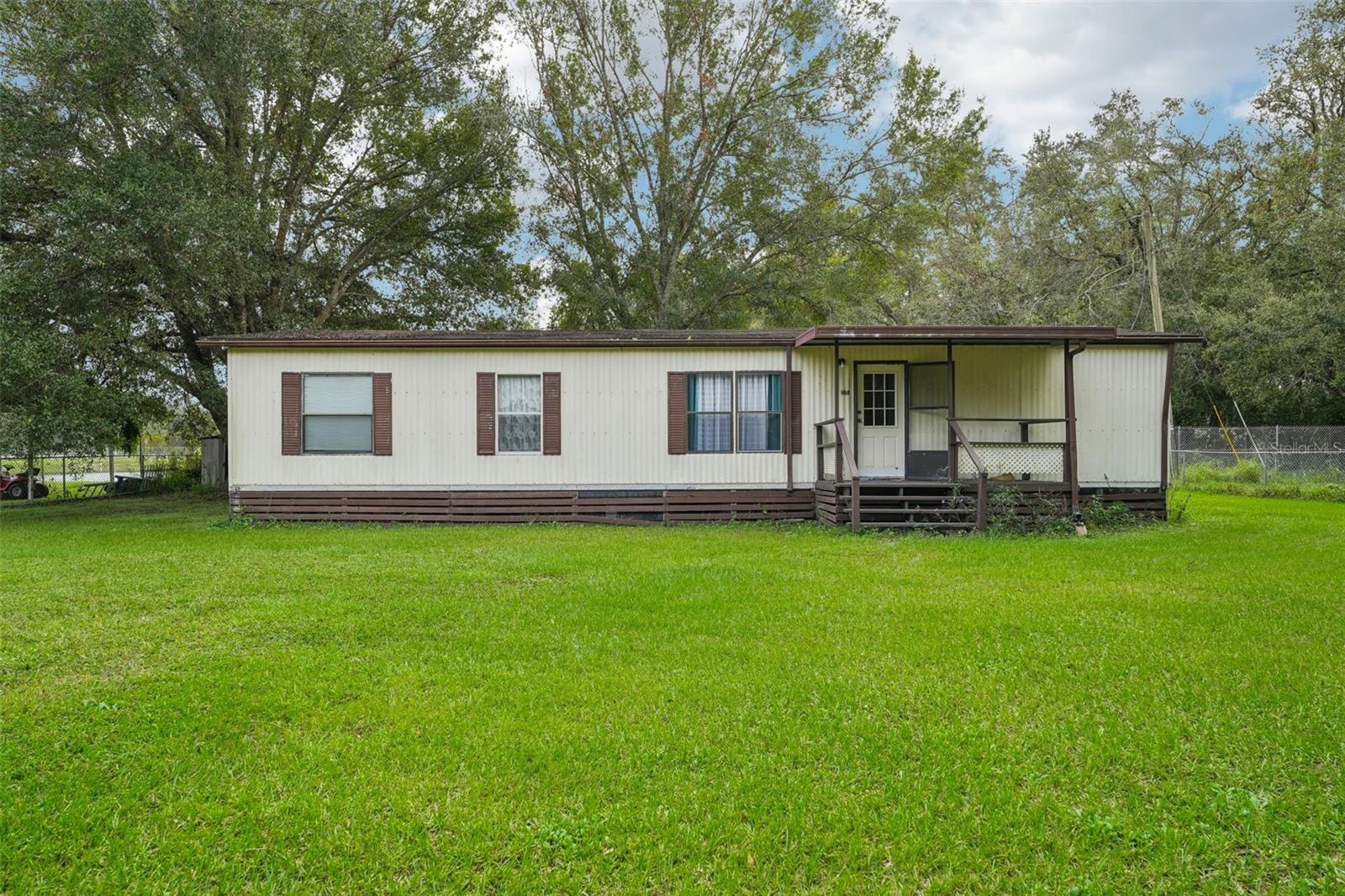 205 MIDDLETON LN