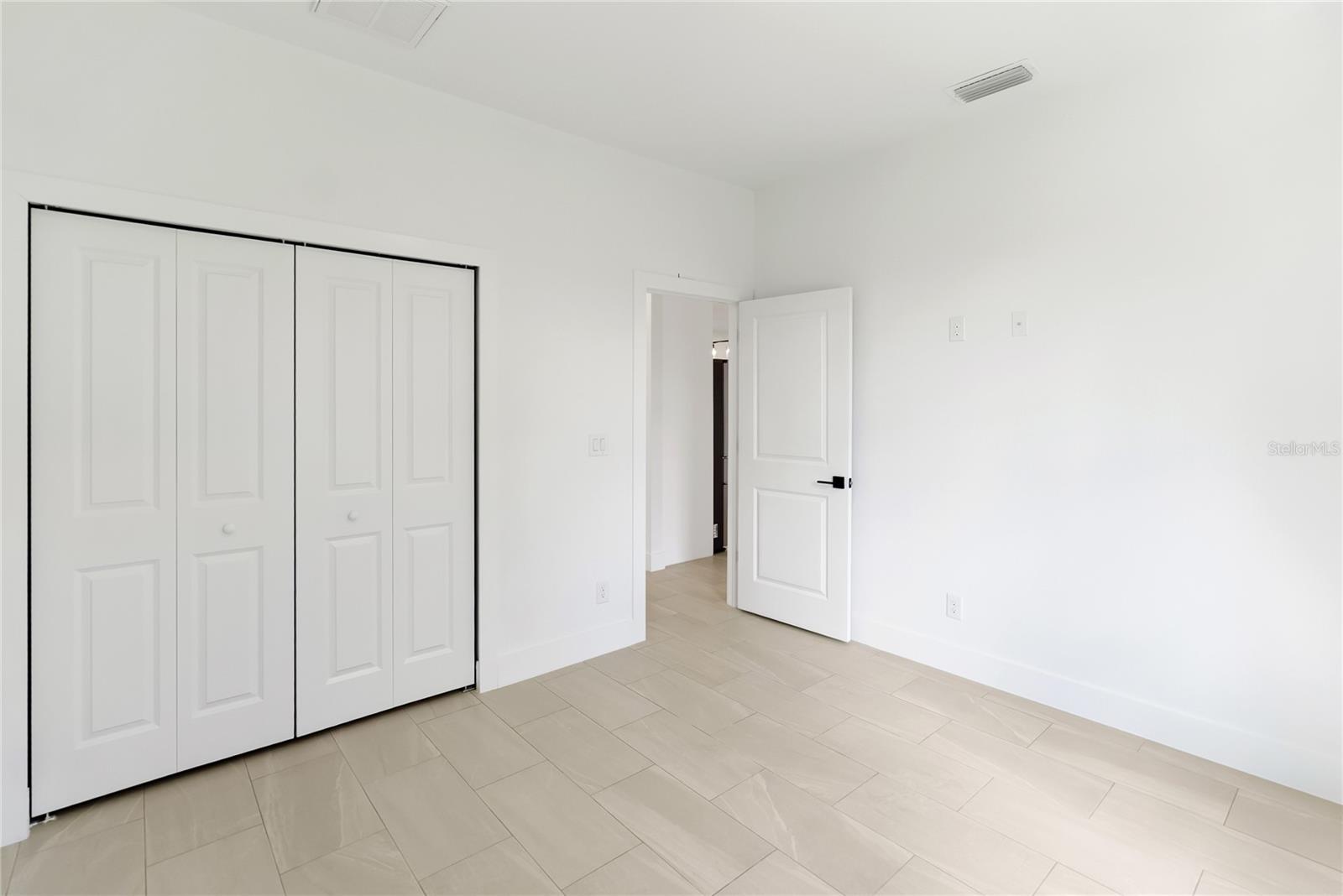 2638 HAGERICK LN