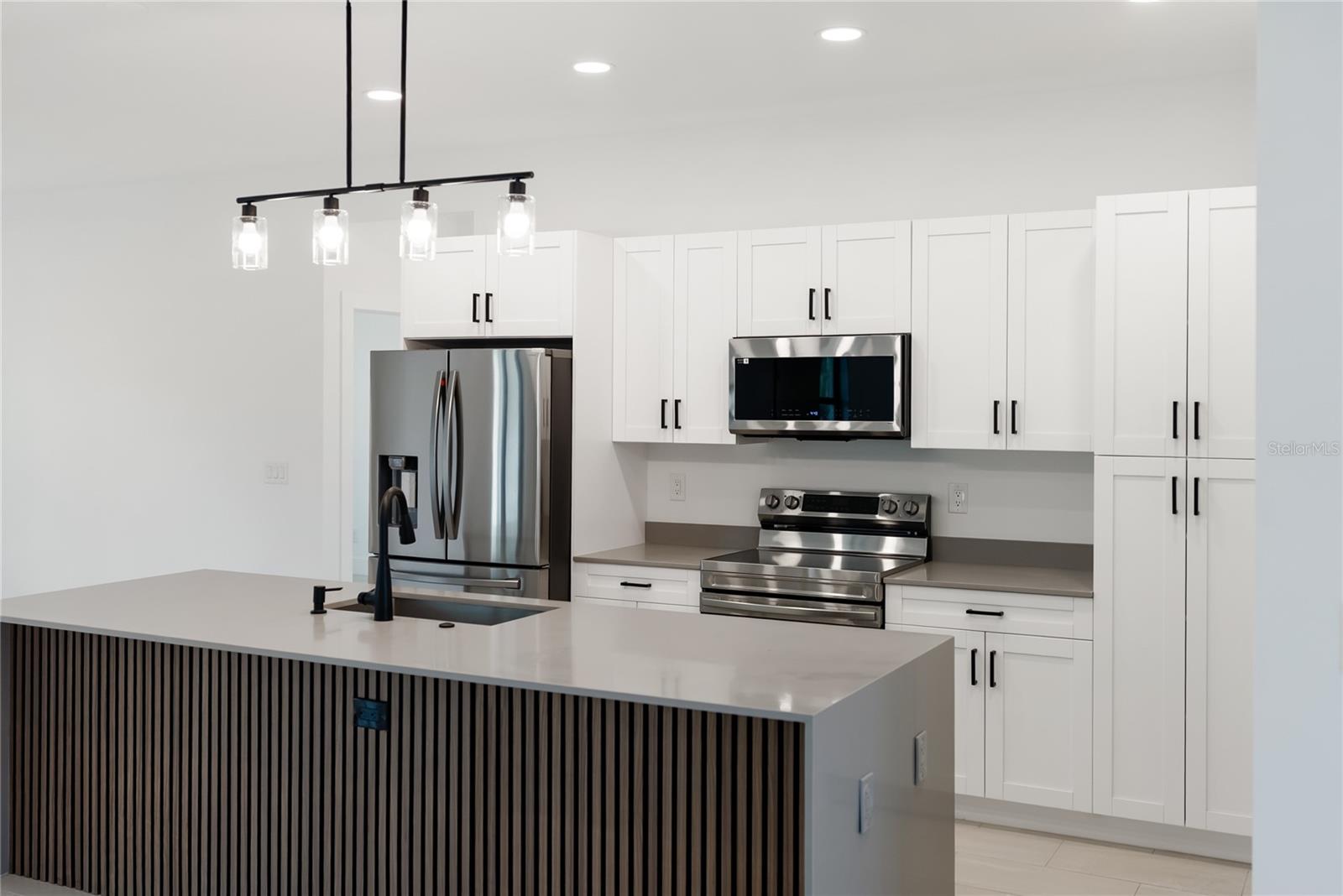 2638 HAGERICK LN