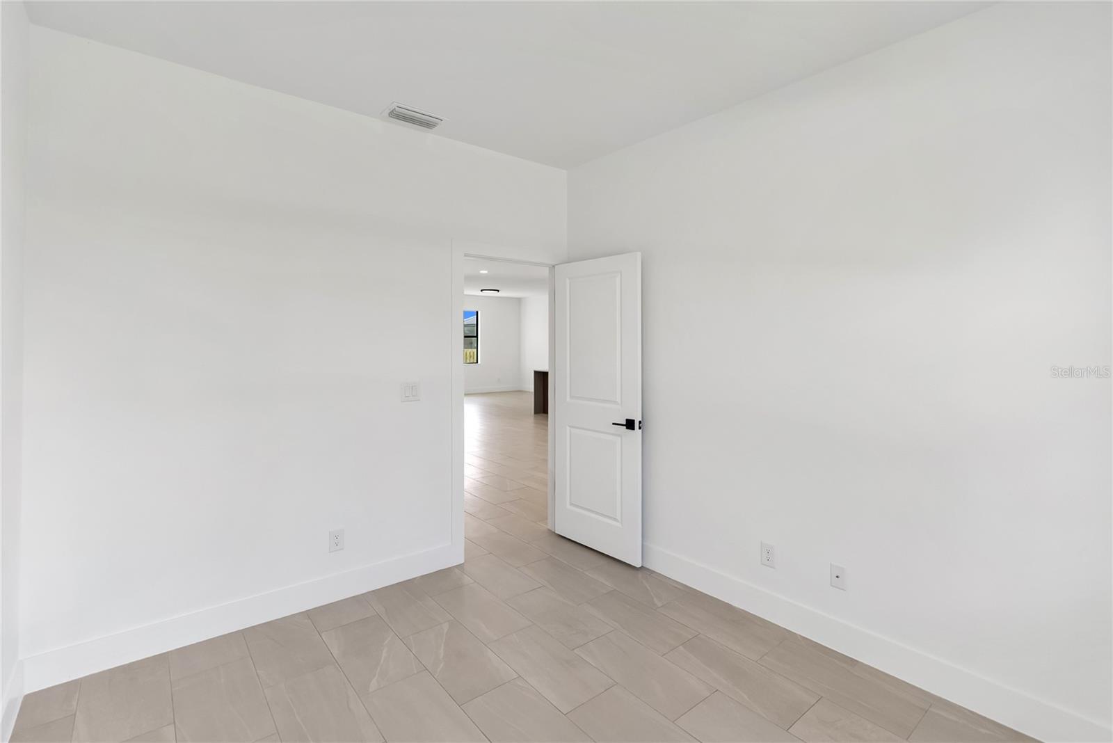 2638 HAGERICK LN