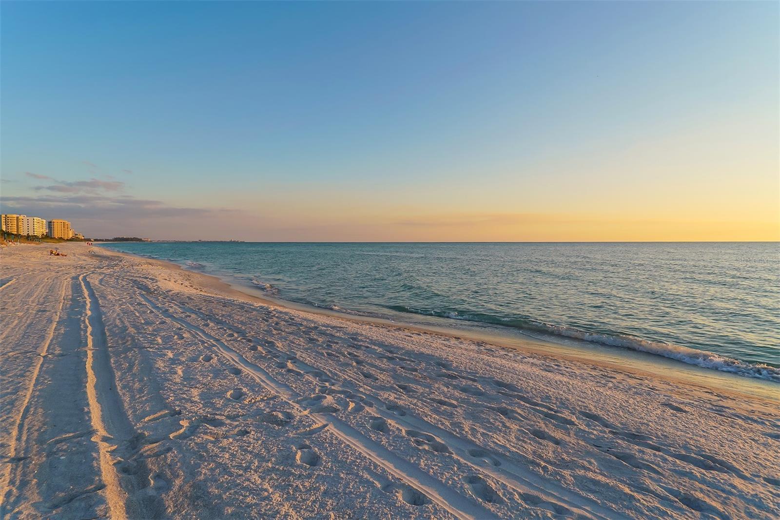 5531 CALLE DEL VERANO