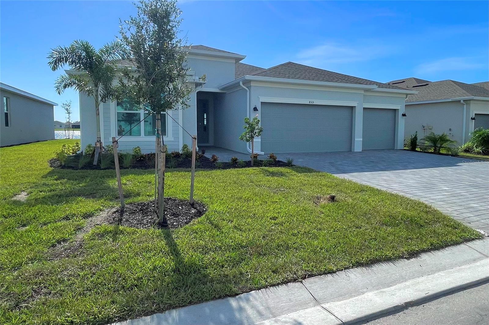 8515 SAINT KITTS CIR