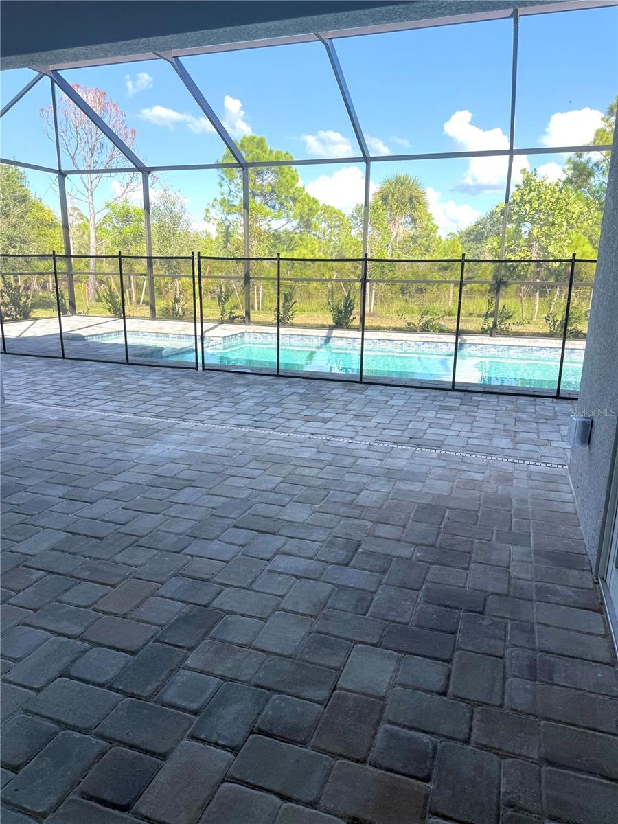 8434 SAINT KITTS CIR