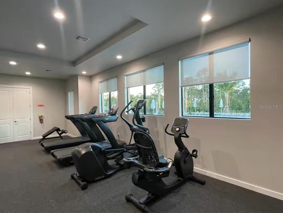 8434 SAINT KITTS CIR