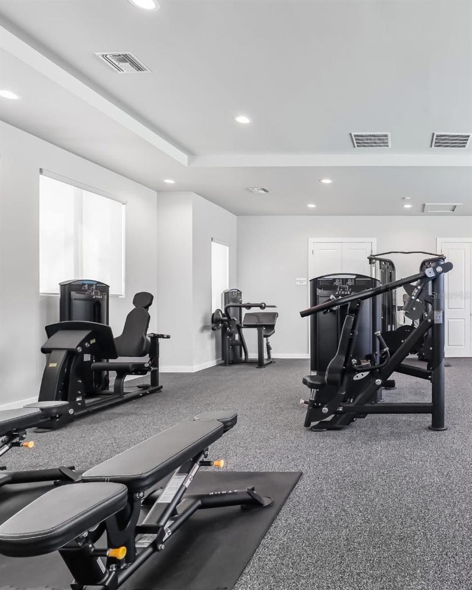 8051 SAINT KITTS CIR