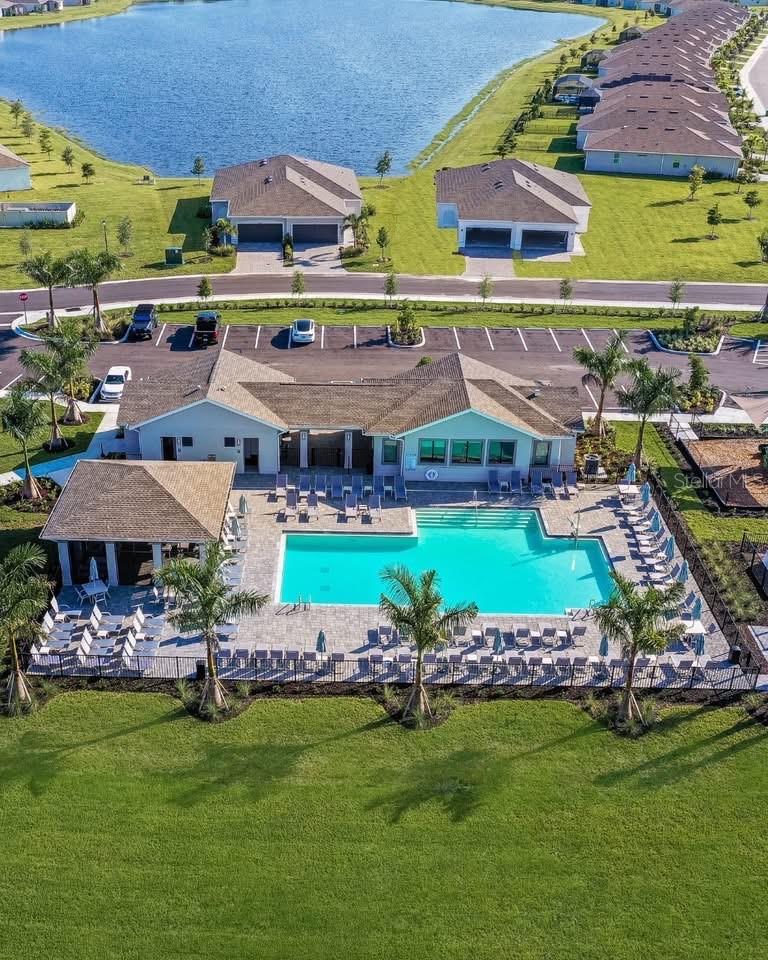 8051 SAINT KITTS CIR