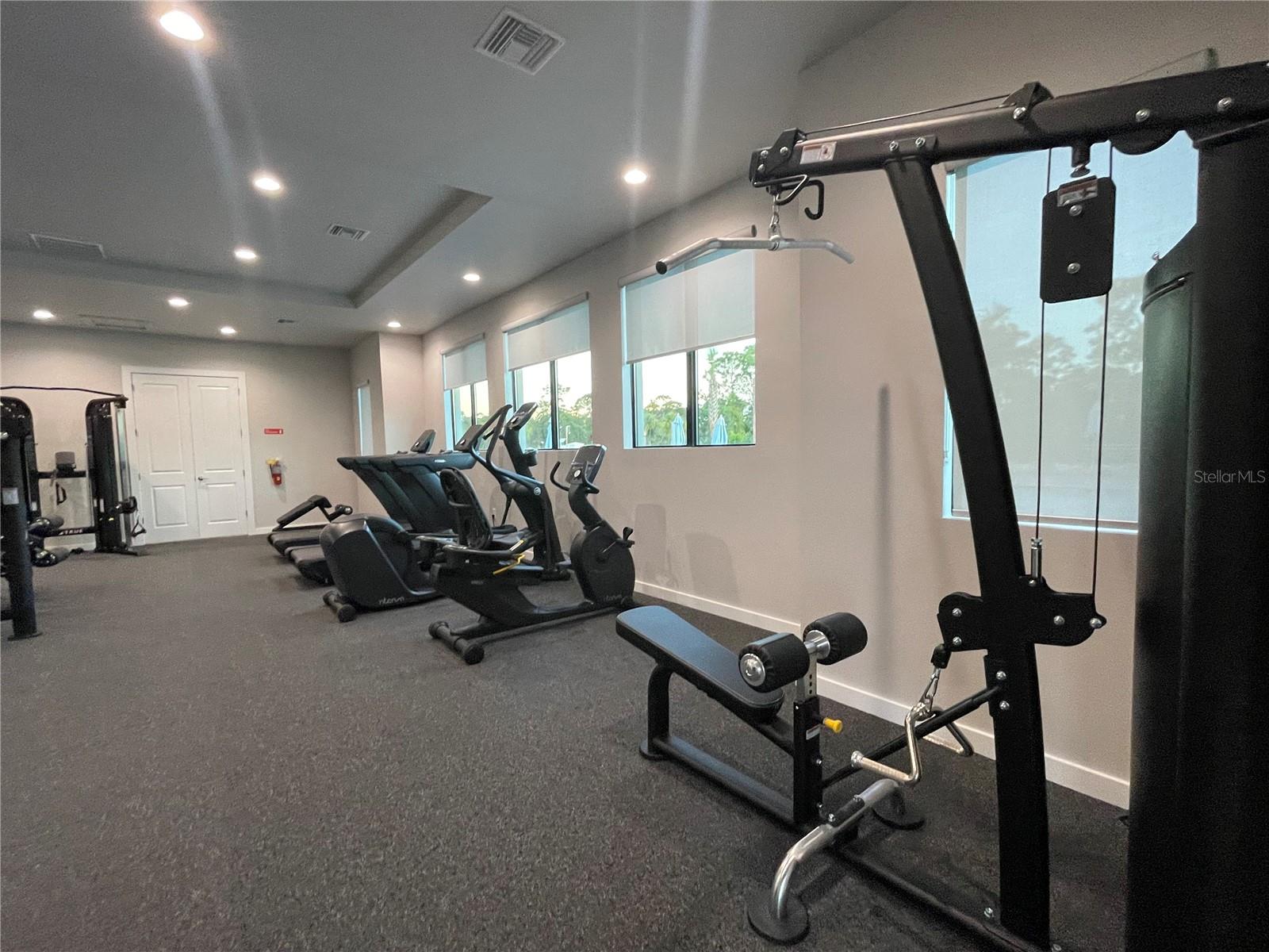 8074 SAINT KITTS CIR