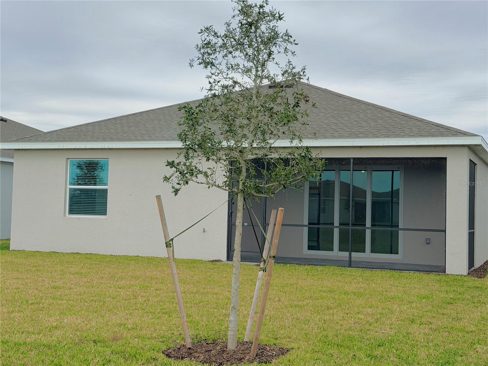 8074 SAINT KITTS CIR