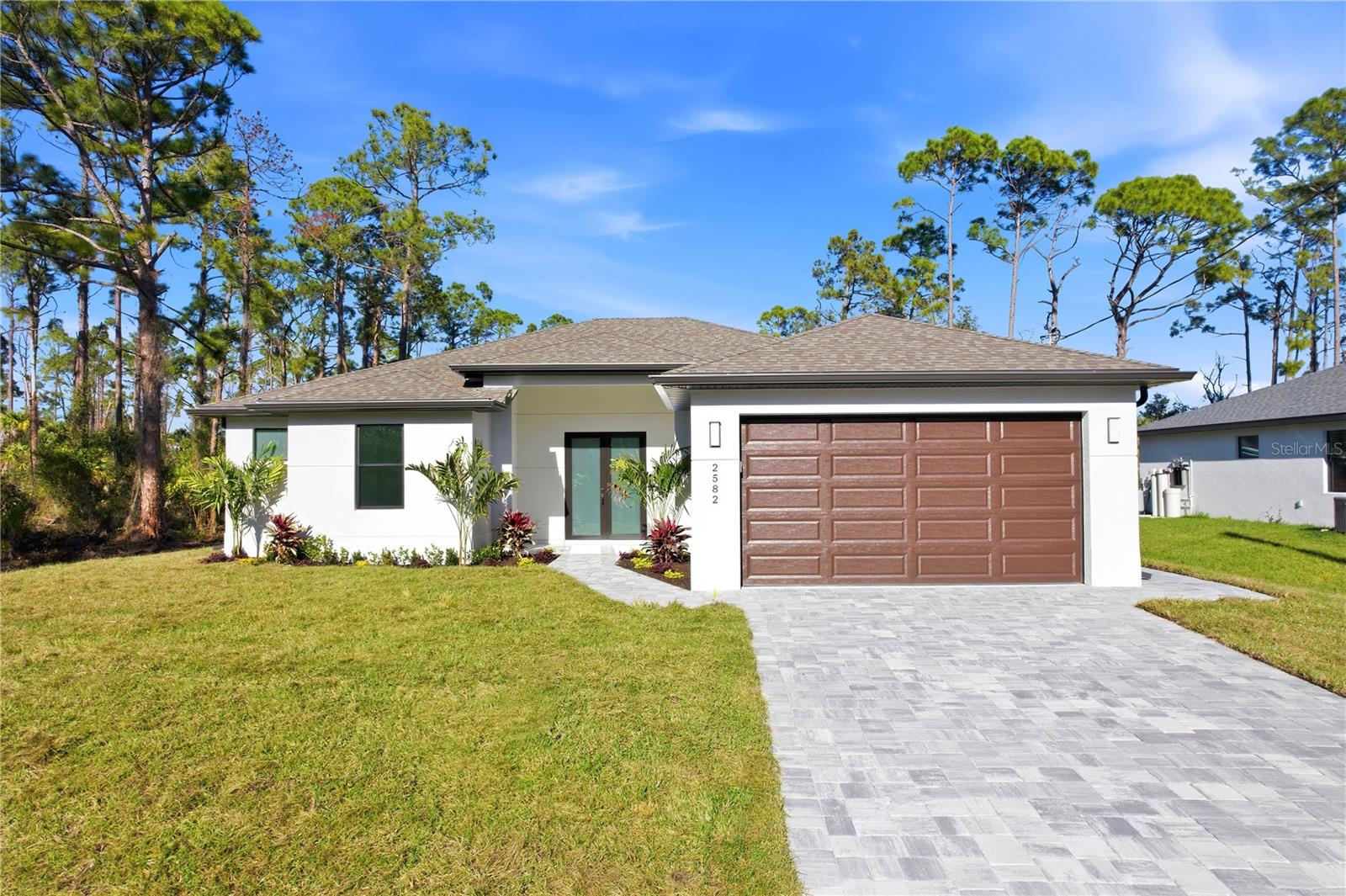 2582 HAGERICK LN