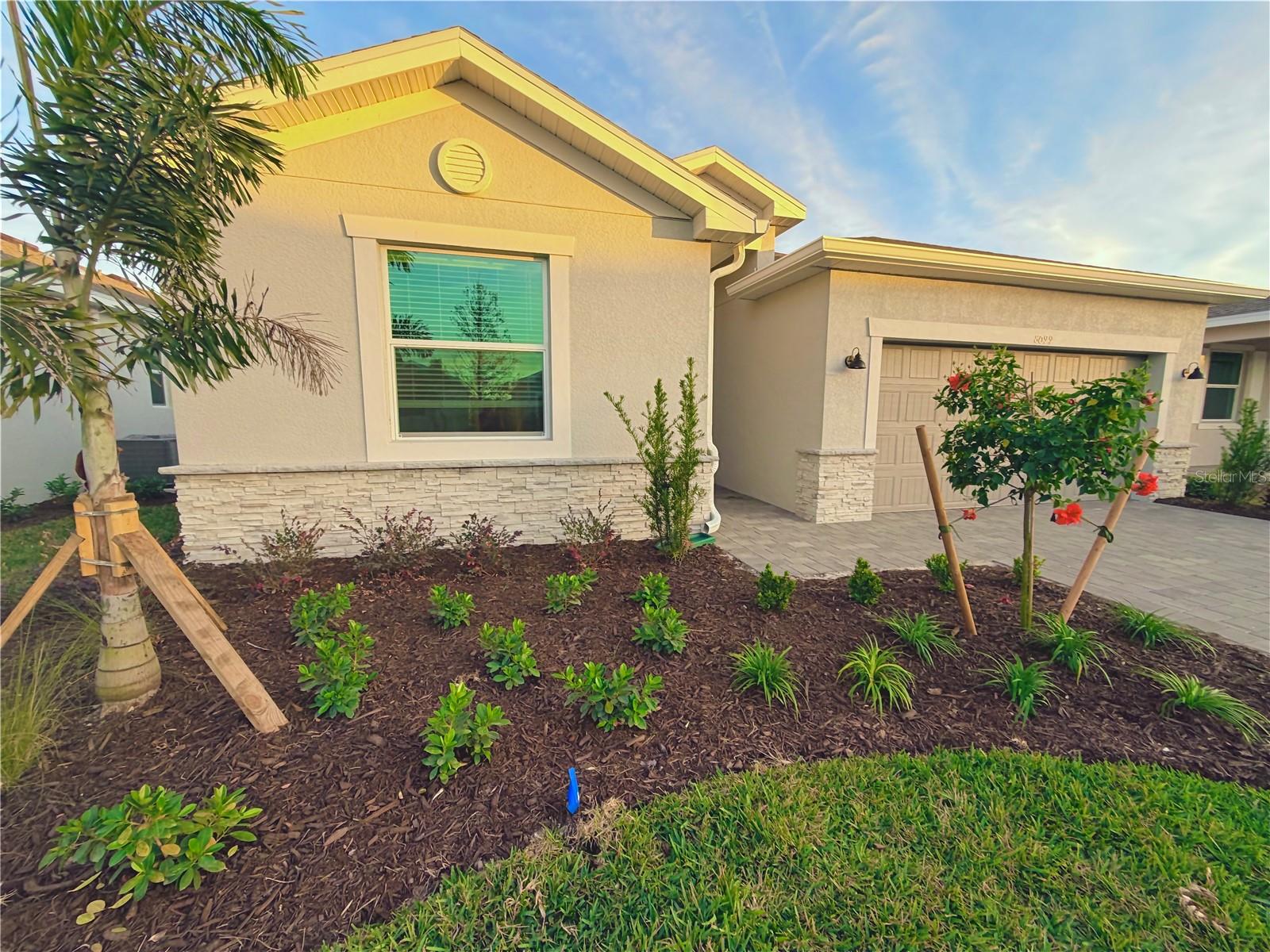 8099 SAINT KITTS CIR