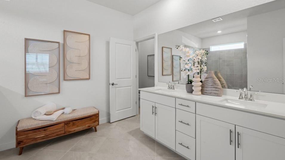 8122 SAINT KITTS CIR