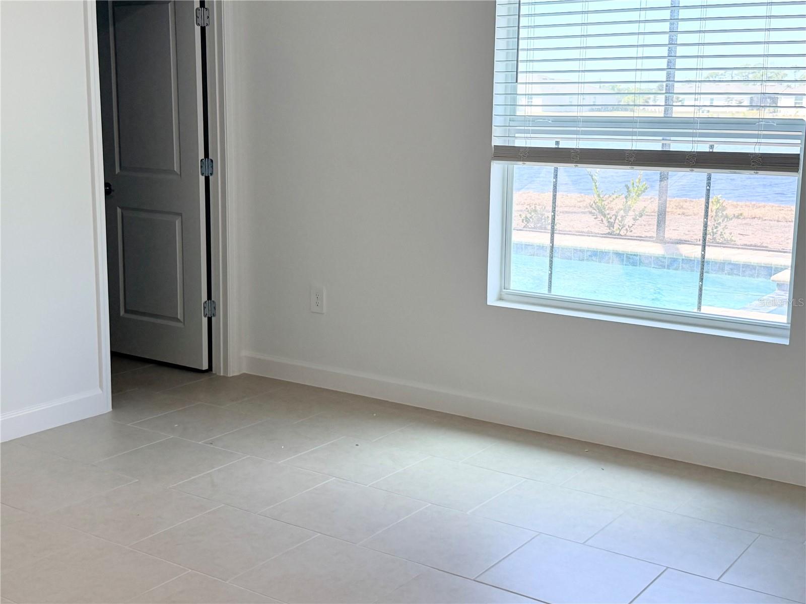 8134 SAINT KITTS CIR