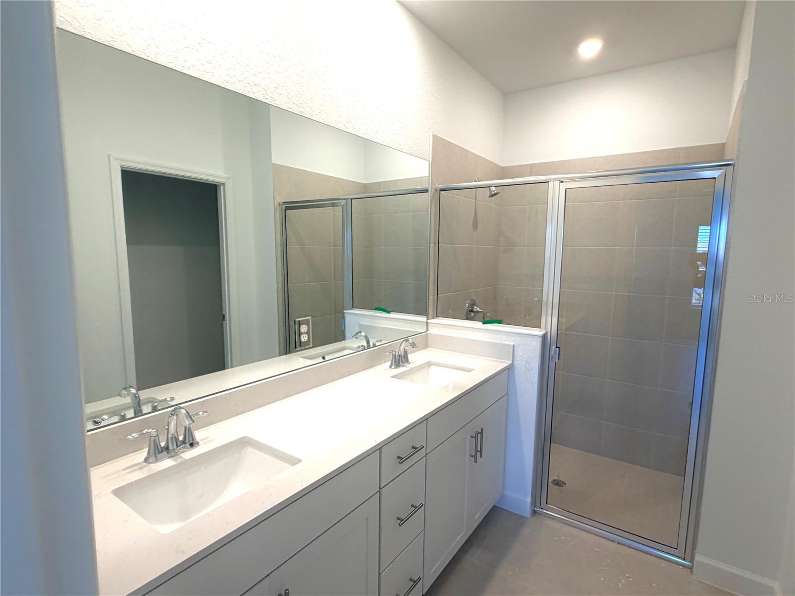 8134 SAINT KITTS CIR