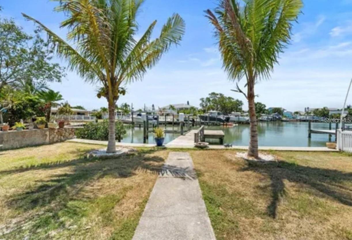 14184 W PARSLEY DR