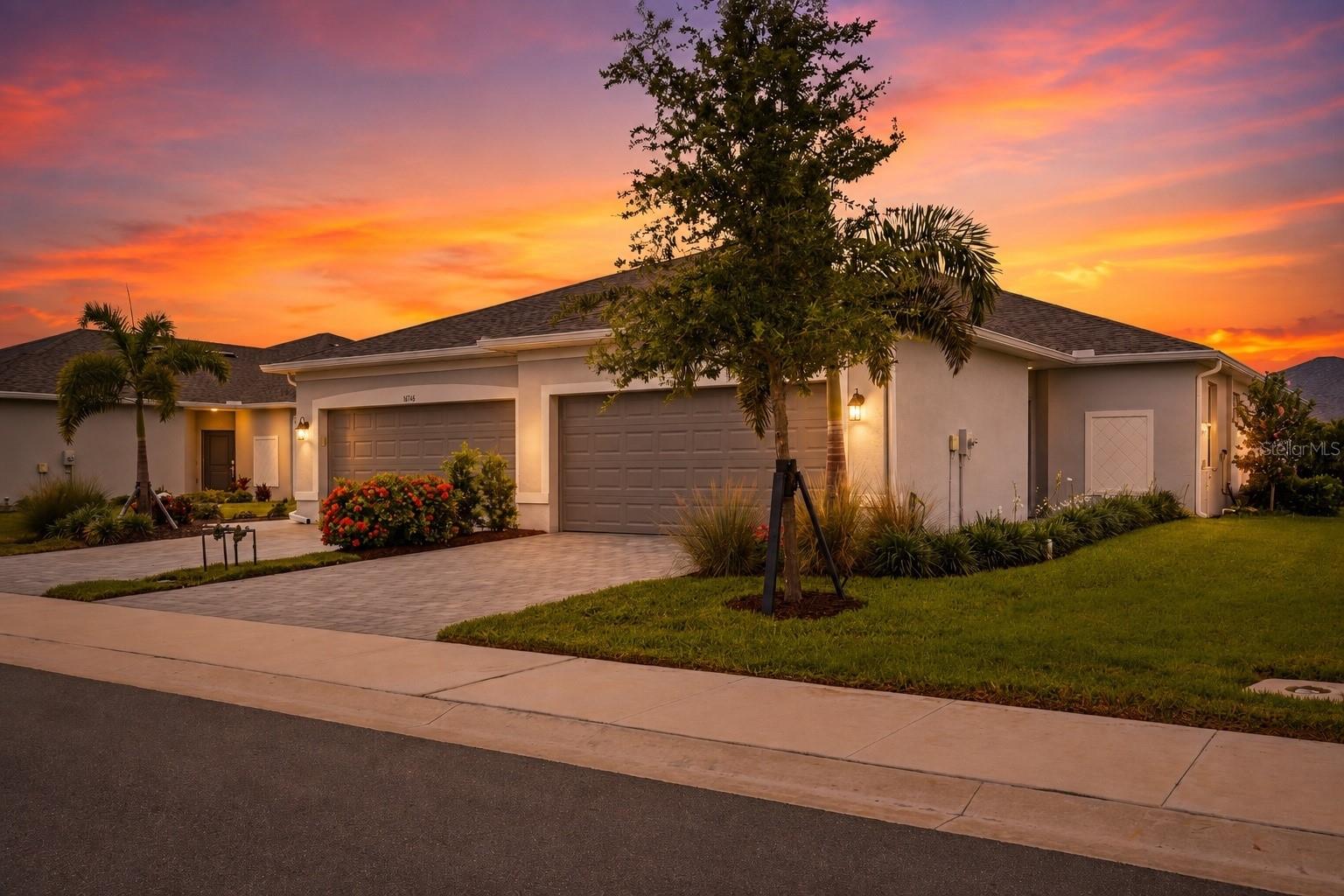 8710 SAINT KITTS CIR